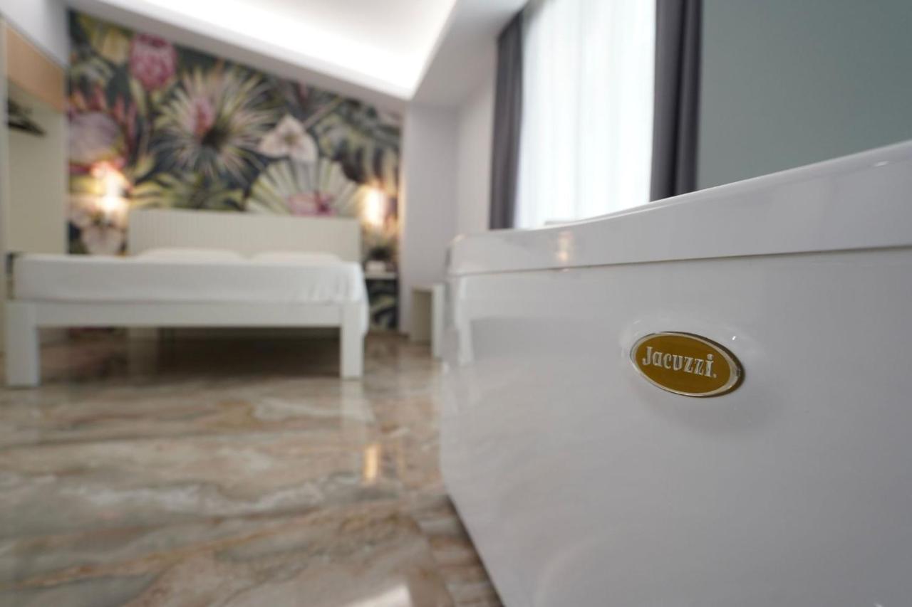 Harmony Tropea Rooms & Suites 外观 照片