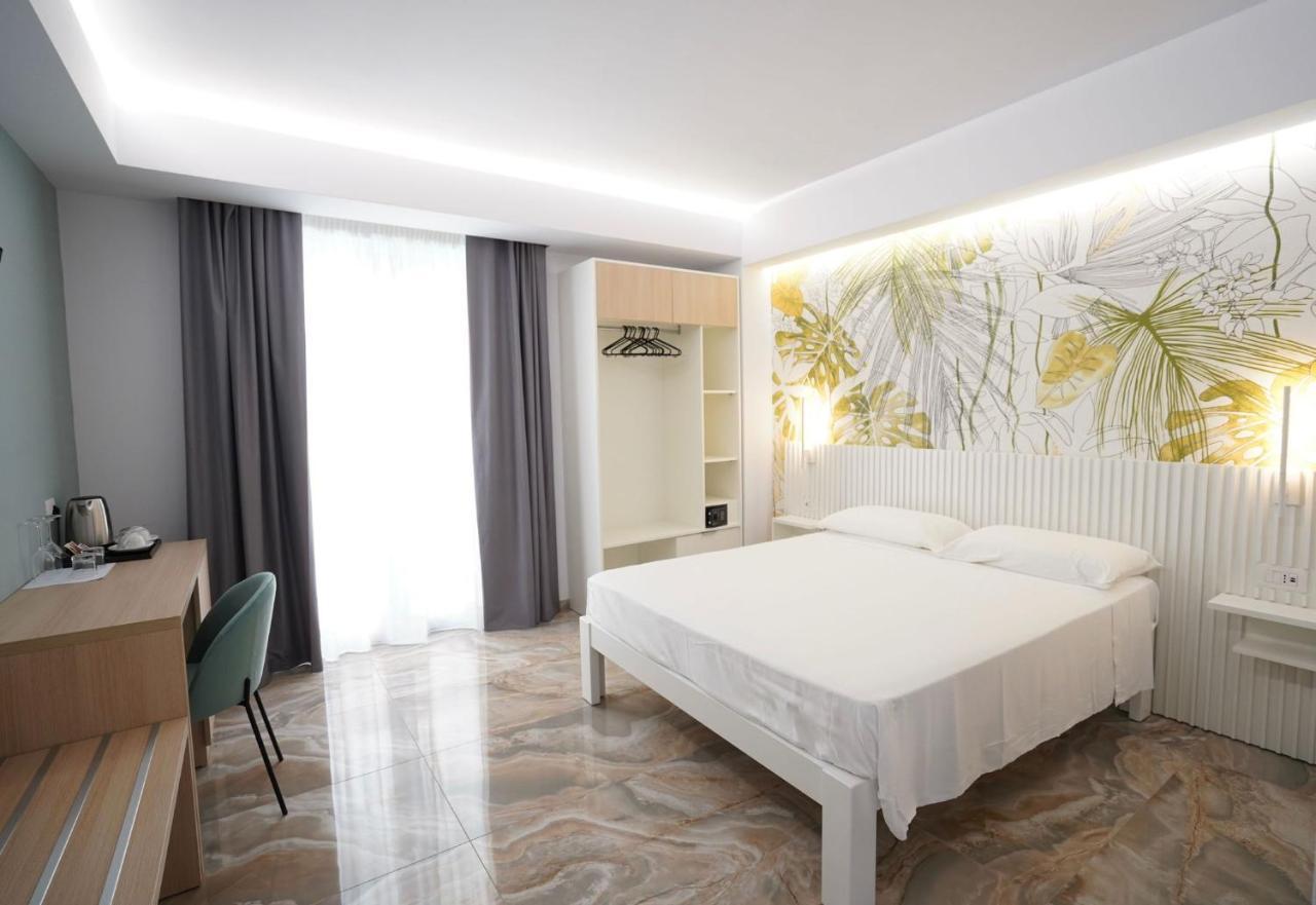 Harmony Tropea Rooms & Suites 外观 照片