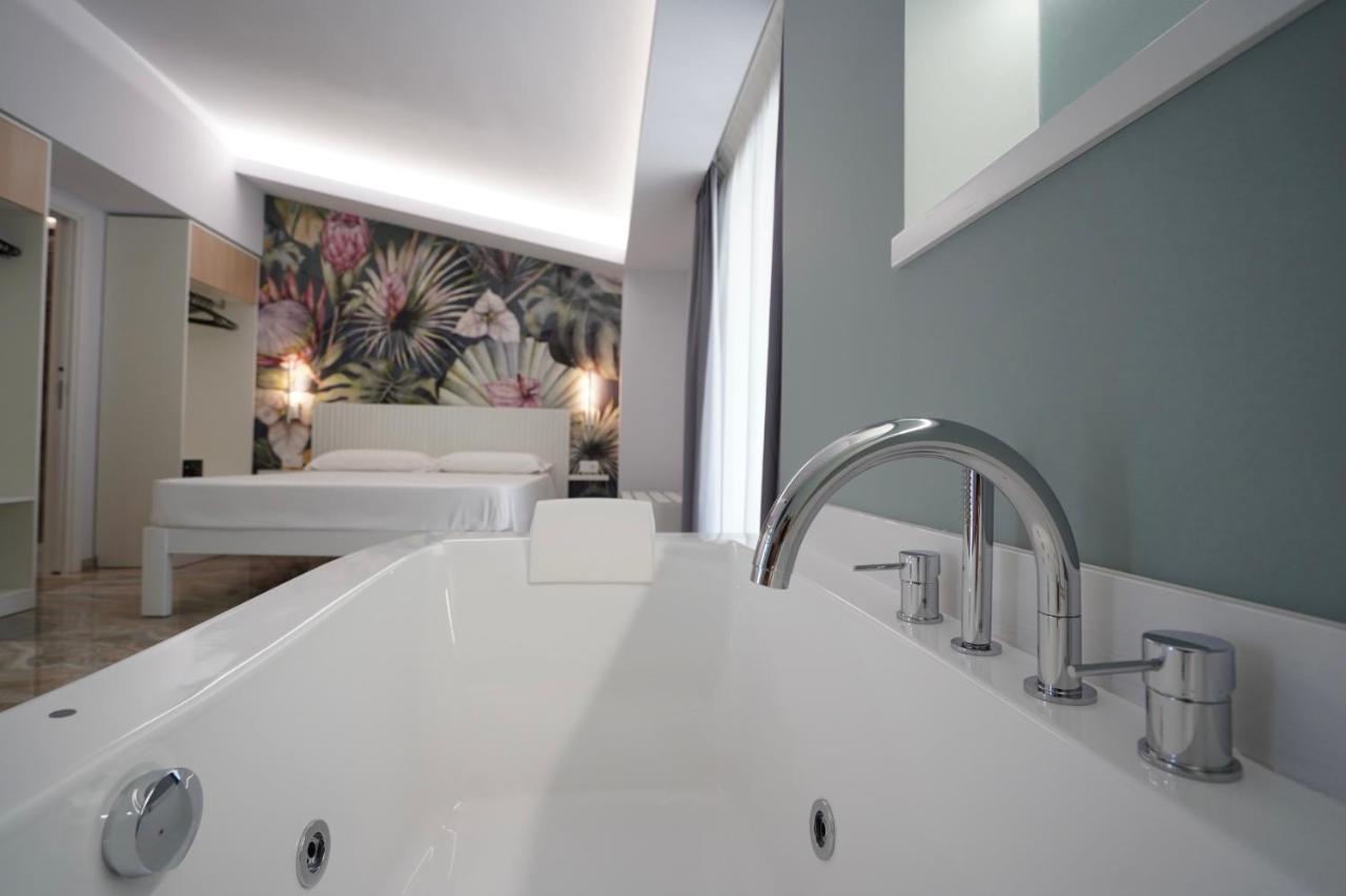 Harmony Tropea Rooms & Suites 外观 照片